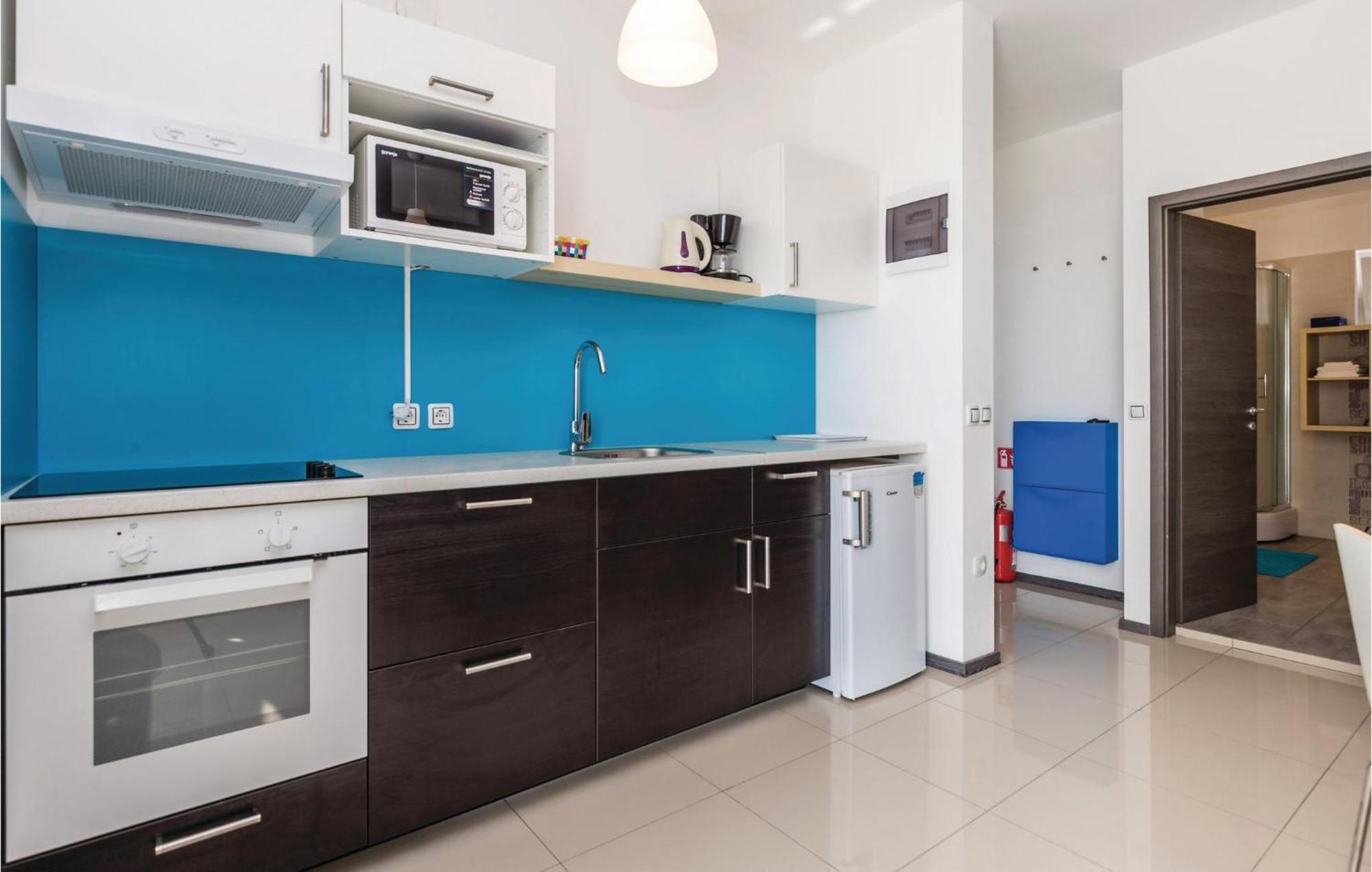 Nice Apartment In Mandre With Wifi Luaran gambar